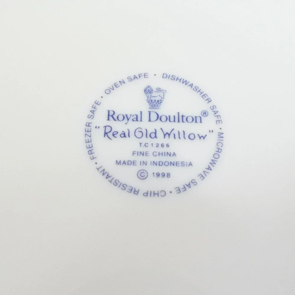 Vintage Royal Doulton Real Old Willow Covered Vegetable Dish